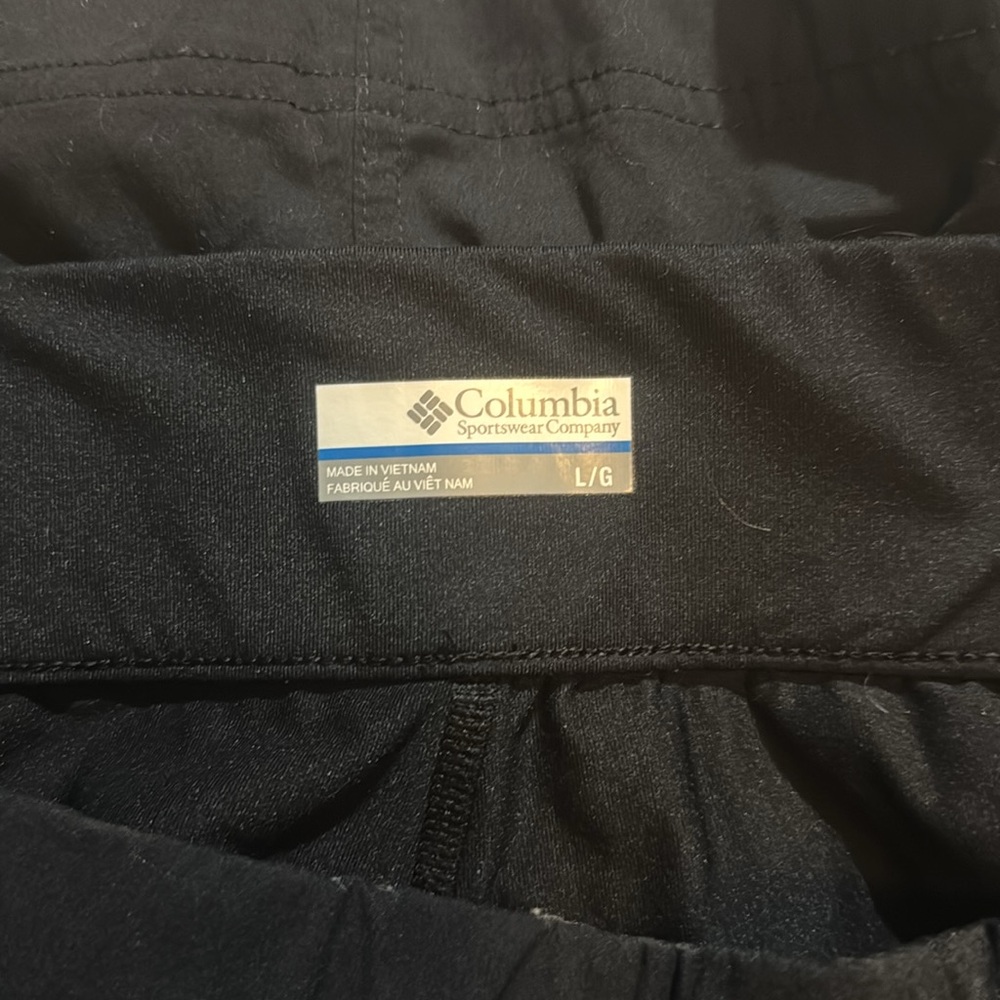 Black Columbia Athletic Skirt with Built-in Shorts Size Large - Picture 8 of 8